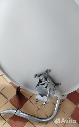 Антенна спутниковая