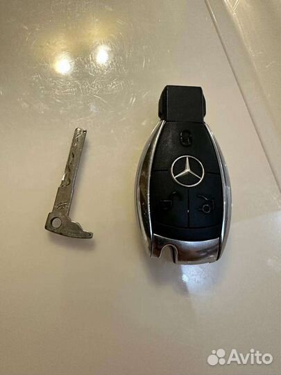 Ключ mercedes рыбка