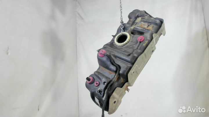 Бак топливный Toyota Tundra, 2007