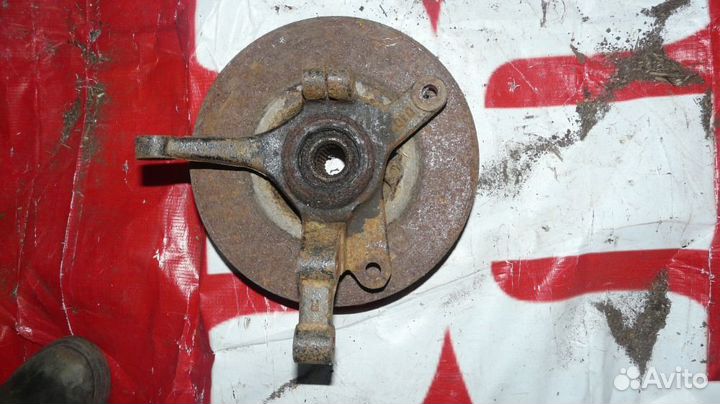 Кулак передний Daewoo Matiz