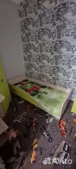 Отдам бесплатно мебель детской комнаты