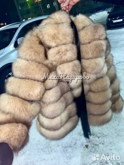 Шубка натуральный песец 42-44