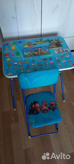 Детский стол и стул