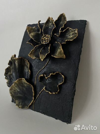 Барельеф на холсте