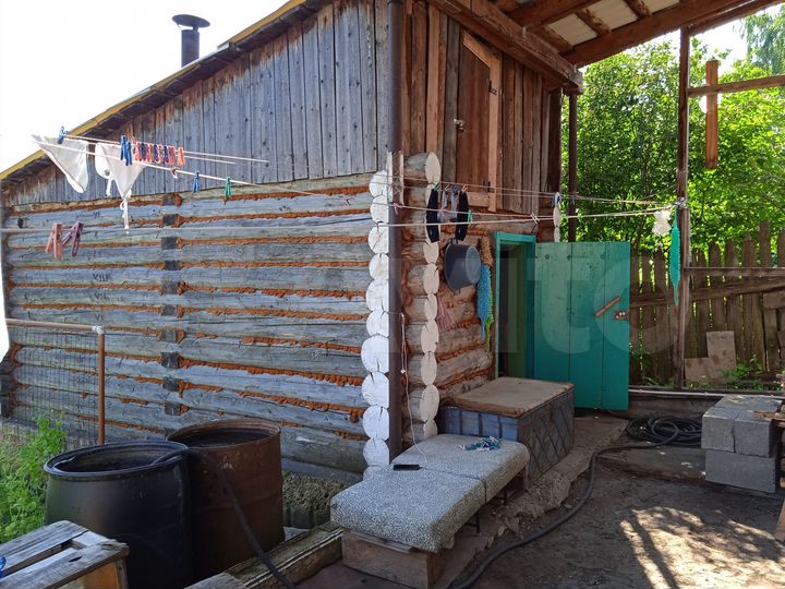 Дом 23,1 м² на участке 9 сот.