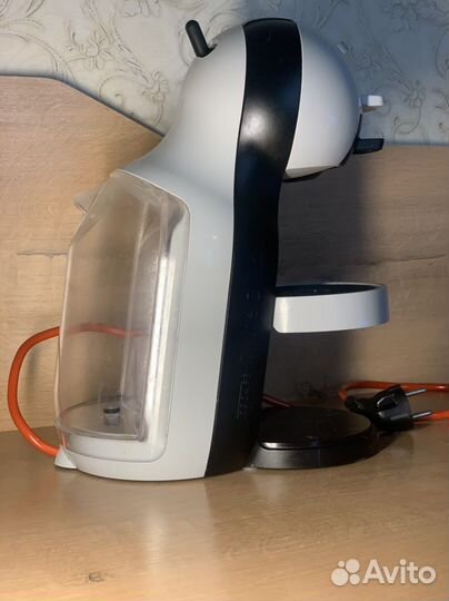 Кофемашина Dolce Gusto