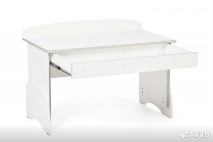 Стол письменный