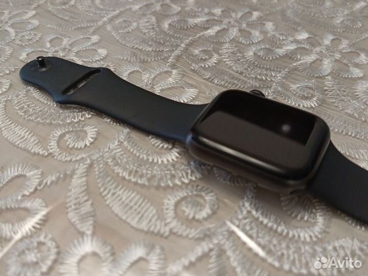 Часы apple watch se 44mm