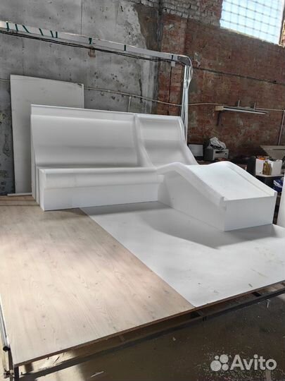 Мебель в хамам. Потолок, скамьи, лежаки для хамама