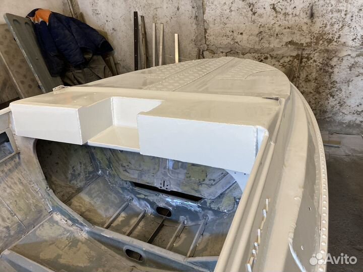 Лодка Крым м