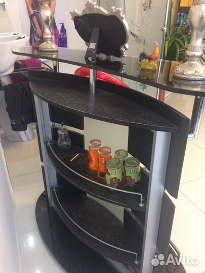 Барная стойка в отличном состоянии