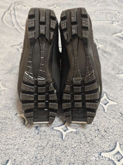 Лыжные ботинки 36 размер