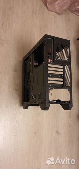 Корпус пк gmc без бок стенок но с куллером