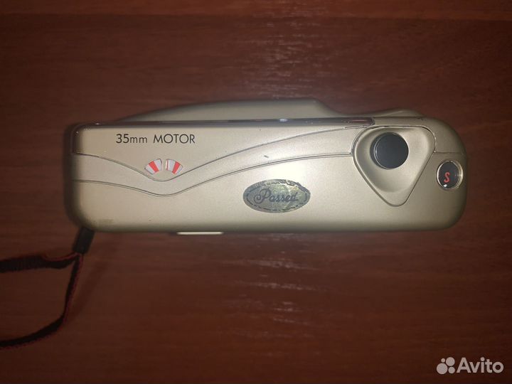 Плёночный фотоаппарат Toma M-900