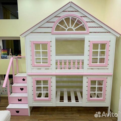 Кровать домик