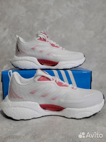 Кроссовки женские adidas