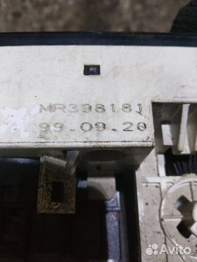 Блок управления отопителем Митсубиси Динго