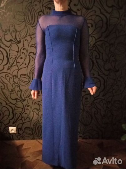 Вечернее платье