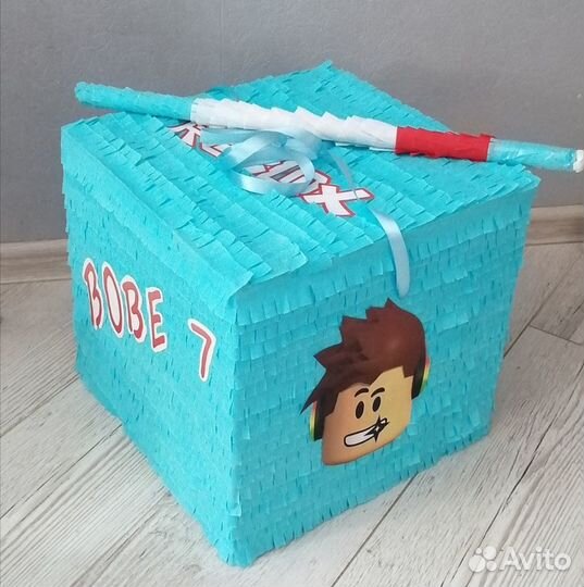 Пиньята хот вилс, Roblox, YouTube, фредди фнаф 9