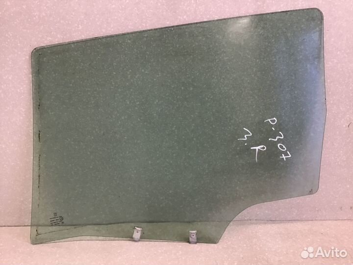 Стекло двери задней правой Peugeot 307 2001-2007