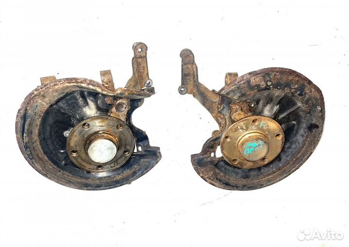 Кулак поворотный задний VW Golf 6 (1.4 )