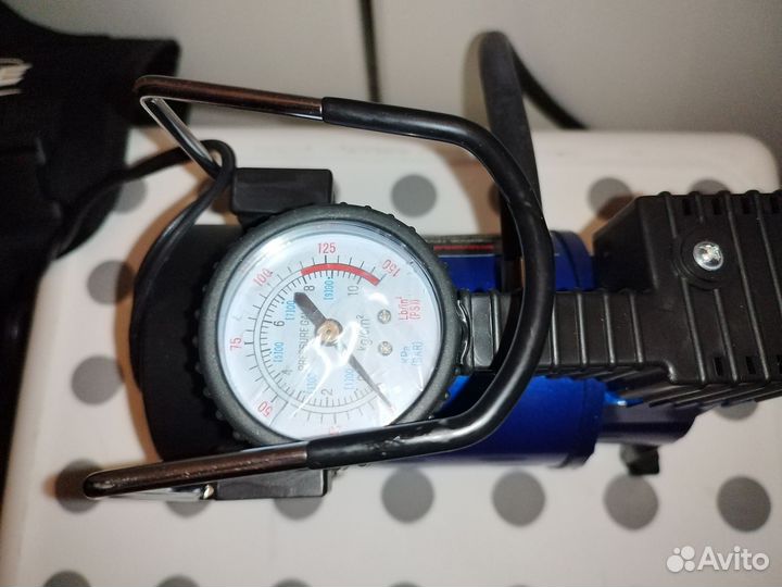 Компрессор автомобильный CarLive cl-106