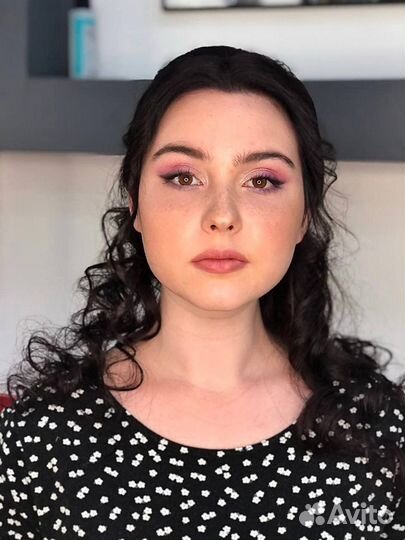 Макияж и прическа