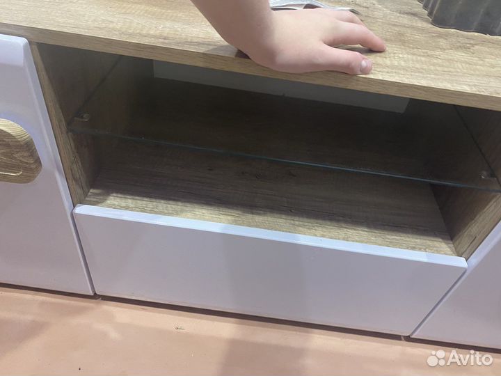 Тумба под телевизор