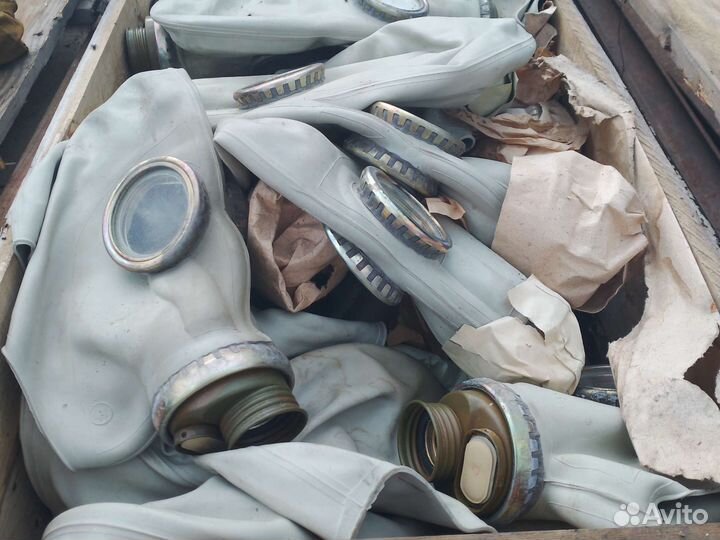 Противогазы