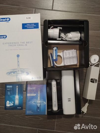 Зубная щетка oral b genius 8000-9000