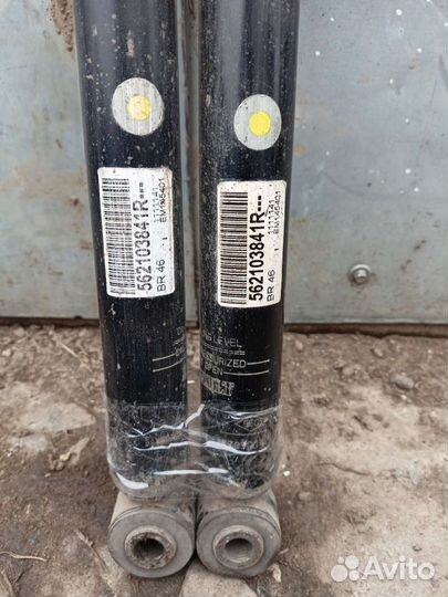 Рено Сандеро 2 амортизатор задний