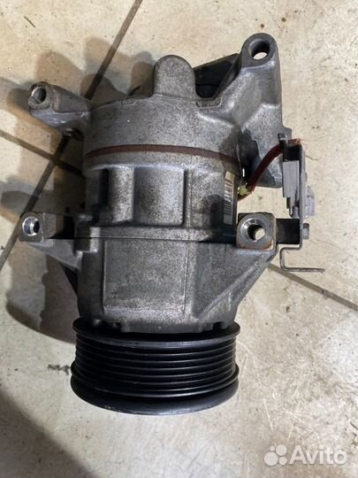 Компрессор кондиционера Toyota Vitz SCP90 2szfe