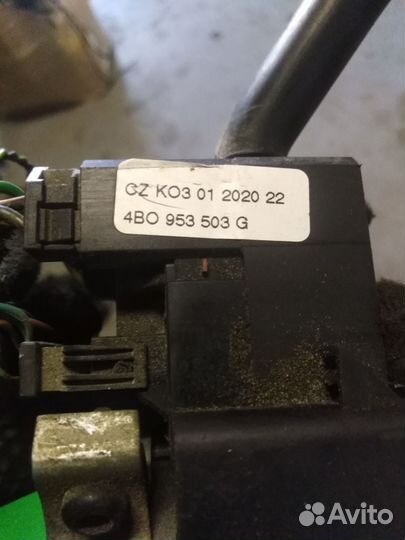 Блок подрулевых перекл. Volkswagen Passat B5