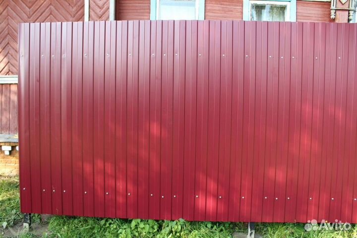 Профнастил для забора С-8 (вишня)