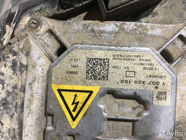 Фара правая BMW X5 E70