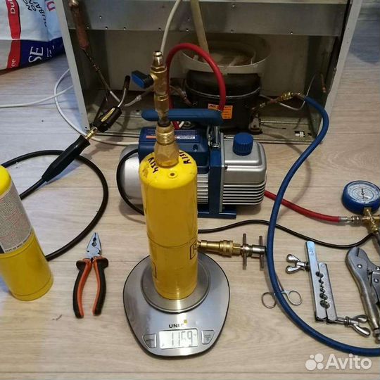 Ремонт холодильников и морозильных камер