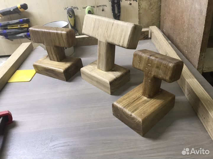 Подставка для часов