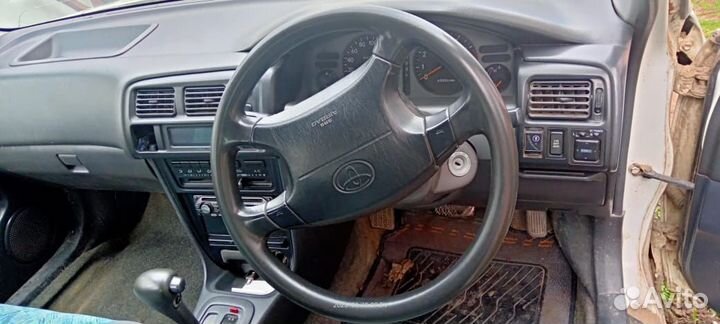 Ремни безопасности Toyota