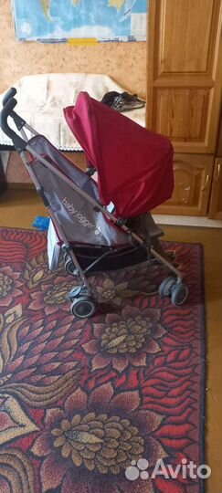 Прогулочная коляска