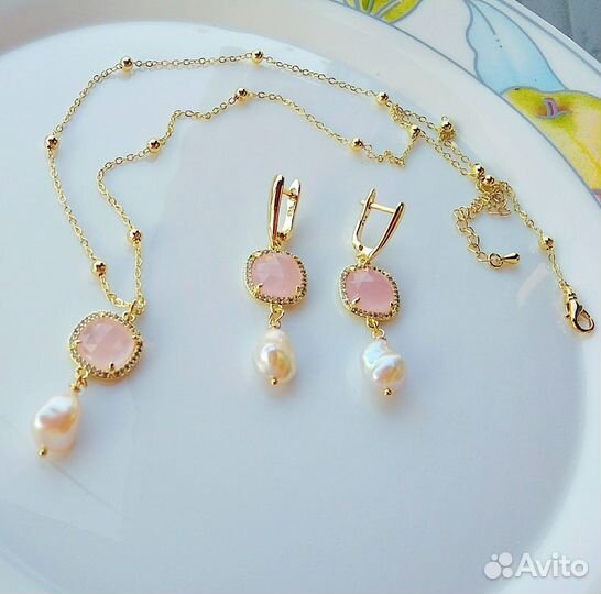 Серьги из натуральных камней