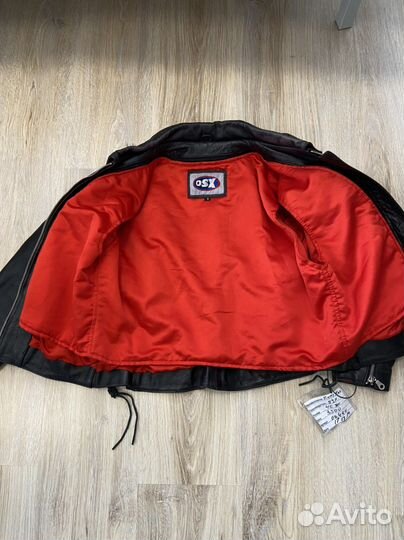 Женская мотокуртка кожа