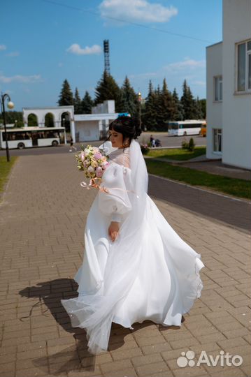 Свадебное платье