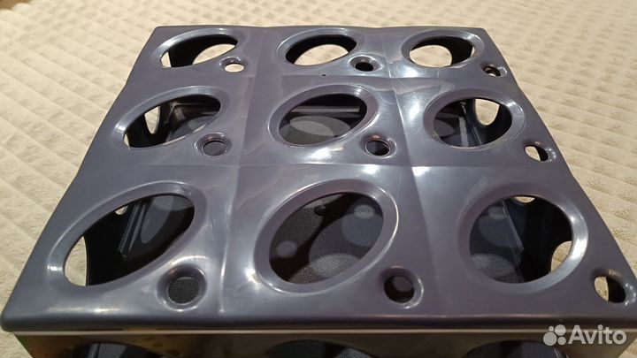 Игрушка для кошек с шариками