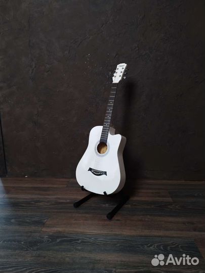 Гитара с комплектом