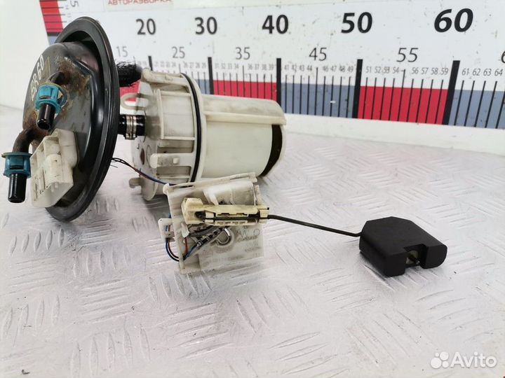 Датчик уровня топлива Opel Zafira (A) рест. 2005