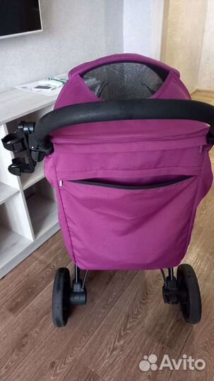 Прогулочная коляска britax
