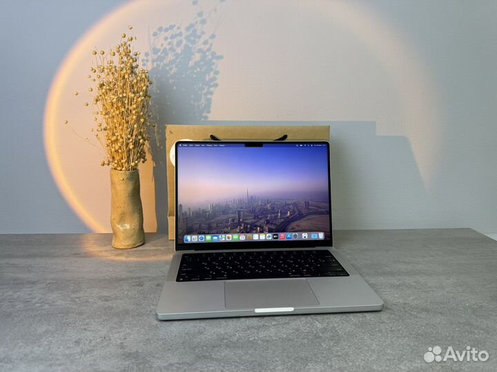 MacBook Pro 14 M1 16gb 1024gb 2021