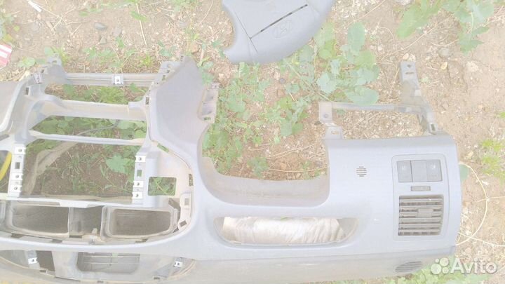 Панель на Hyundai Matrix