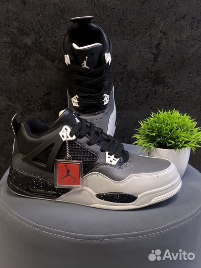 Кроссовки зимние Nike Air Jordan 4 retro