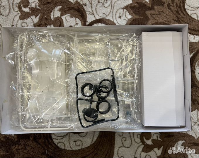 Сборная модель 1/24 Belkits + дополнение